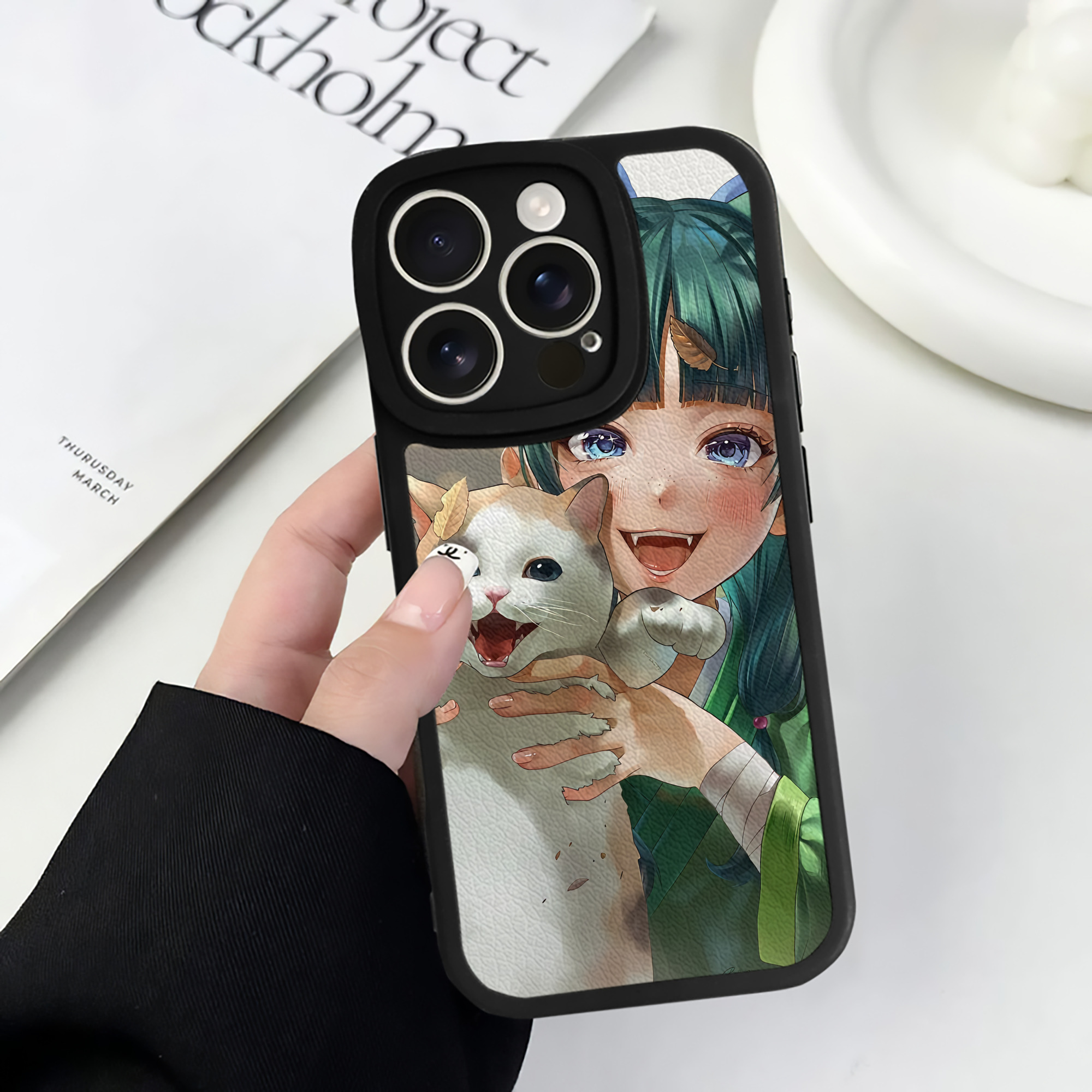薬屋のひとりごと The Apothecary Diaries 【iPhone 16シリーズ対応】シリコンスマホケース（レザー調） 材質：シリコン